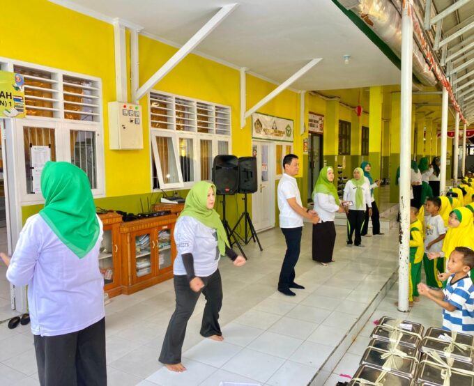 MIN 1 Kota Gorontalo Gelar Senam SKJ dalam Rangka Pencanangan HAB Kemenag RI ke-80