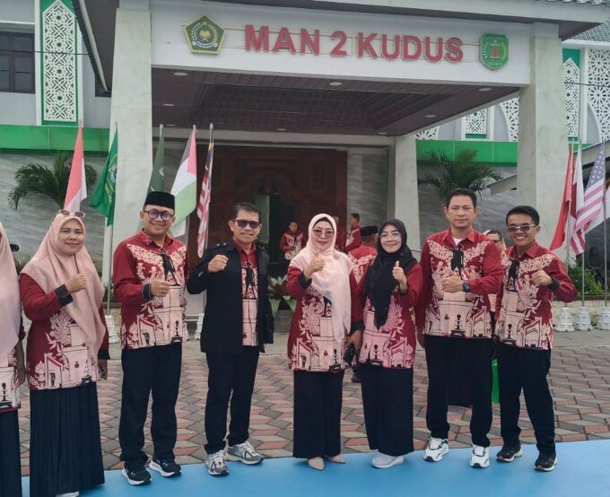 Kunjungan kerja ke madrasah Zona Integritas & Unggulan, yakni MAN 2 Kudus, Jawa Tengah, dan MAN 2 Yogyakarta