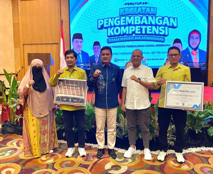 Plt. Kakanwil Kemenag Gorontalo Tutup Diklat Pembelajaran Digital, Komite MIN 1 Kota Gorontalo Lakukan Evaluasi Program Madrasah